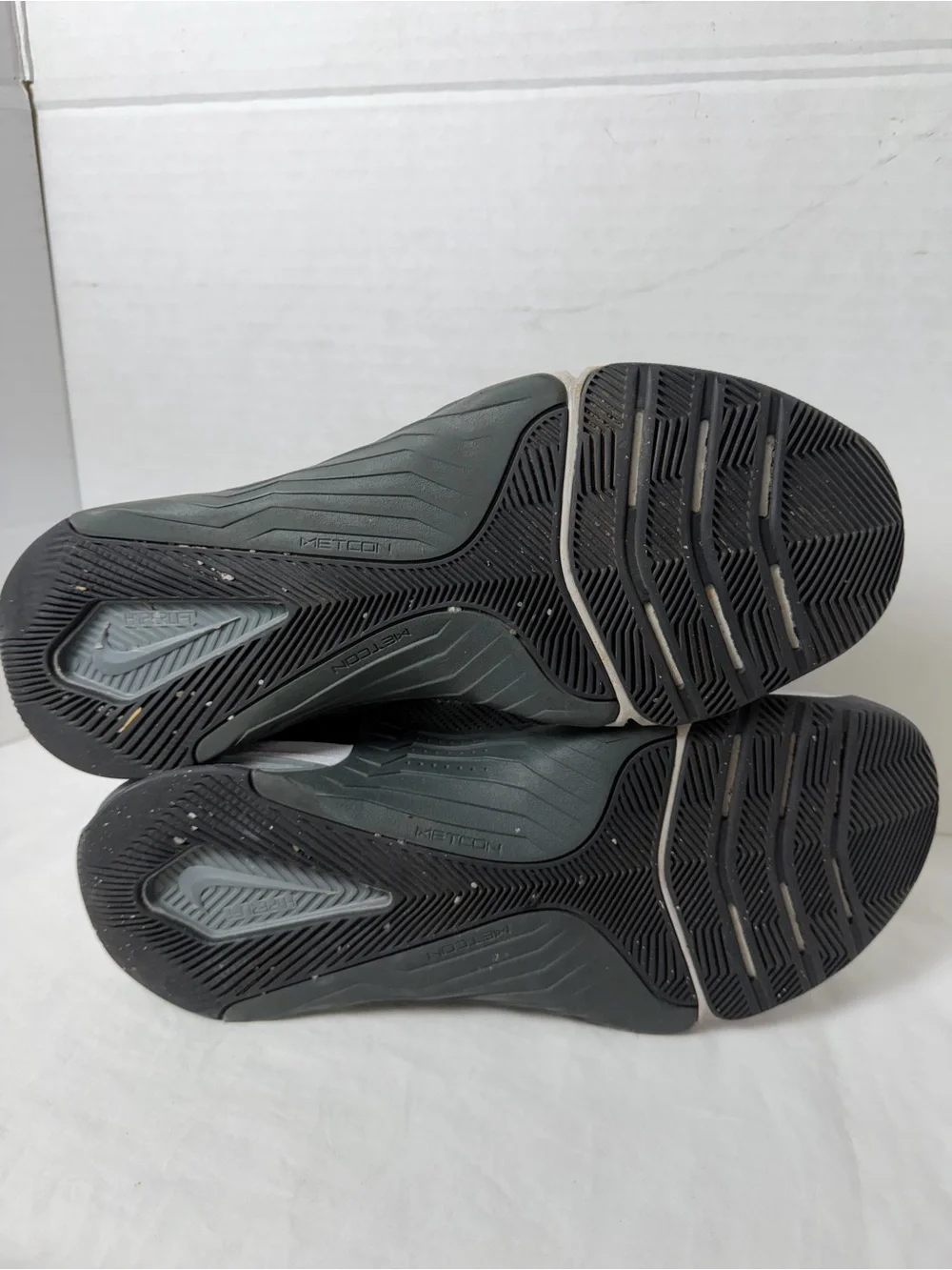 Nike Metcon 8 Men's Training Shoes Black Dark Smoke Grey White size 10.5